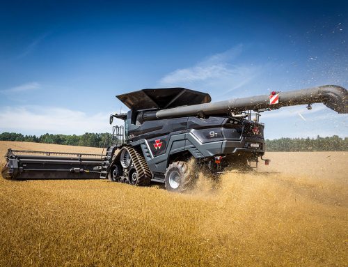 Pressemitteilung: Massey Ferguson führt Joystick-Lenkung für die Mähdrescher Baureihe MF IDEAL ein